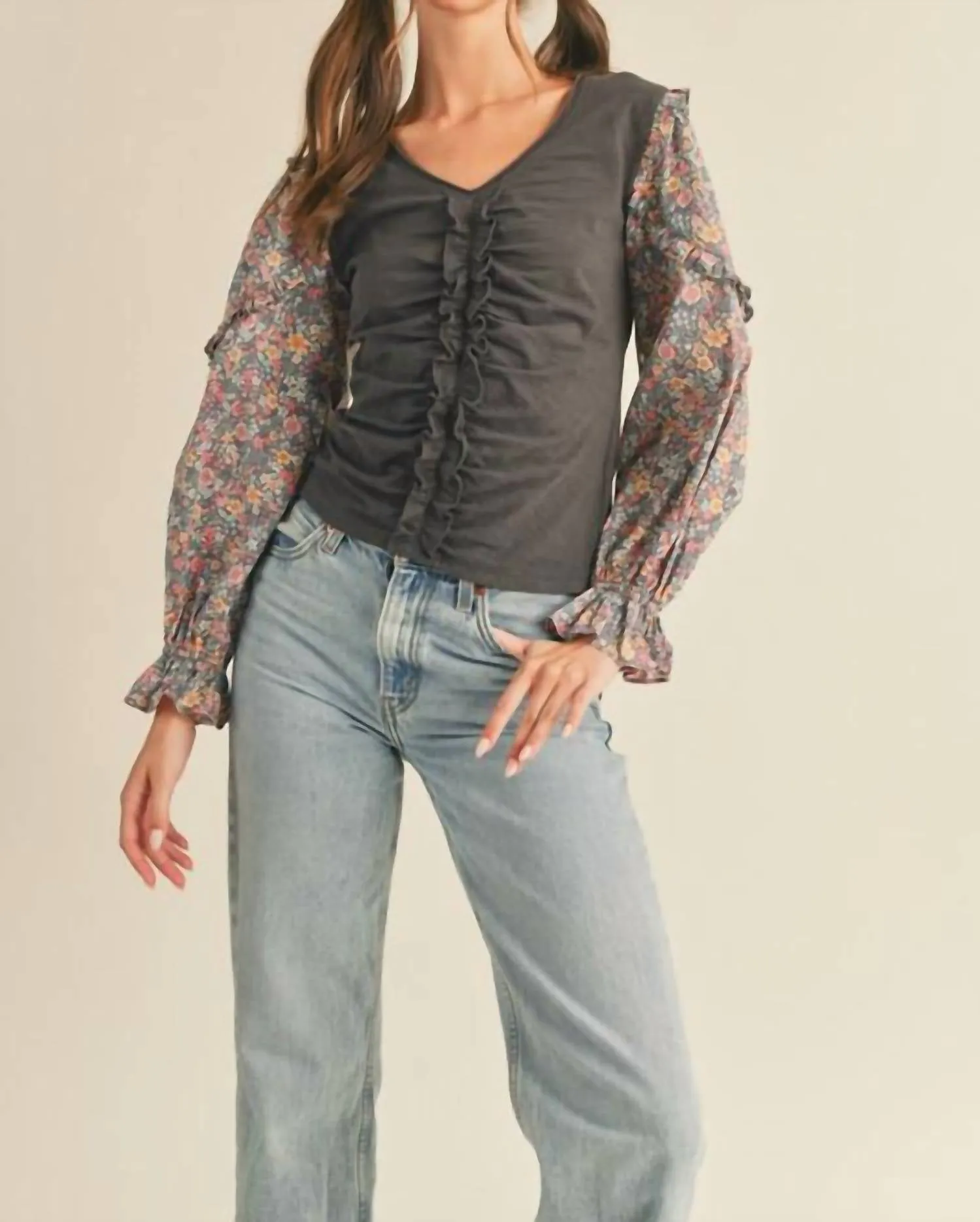 &Merci - Floral Puff Sleeve Ruched Top - Graphite Grey