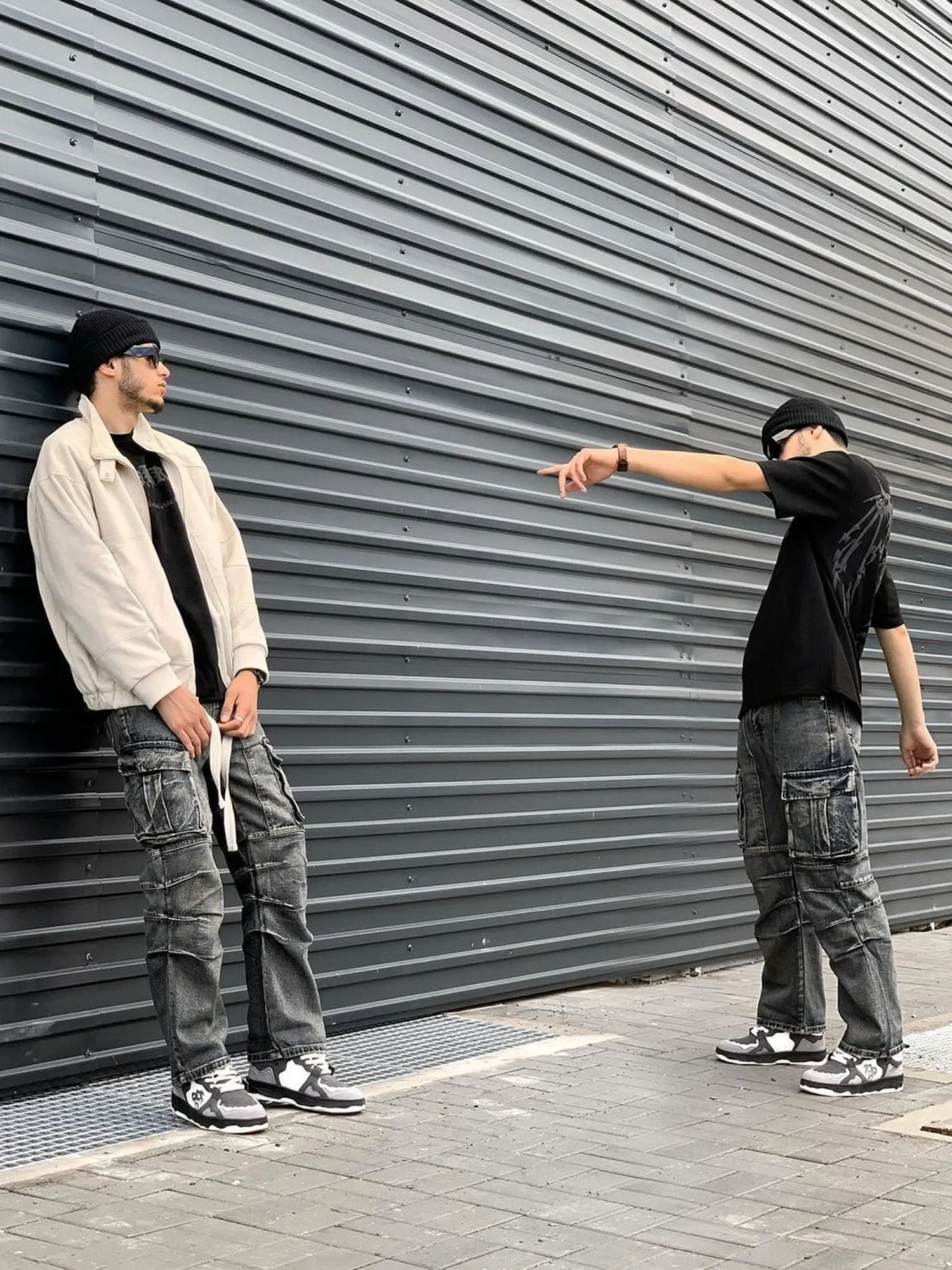 Sneakerhill Washed And Distressed Multi-pocket Jeans - 1698