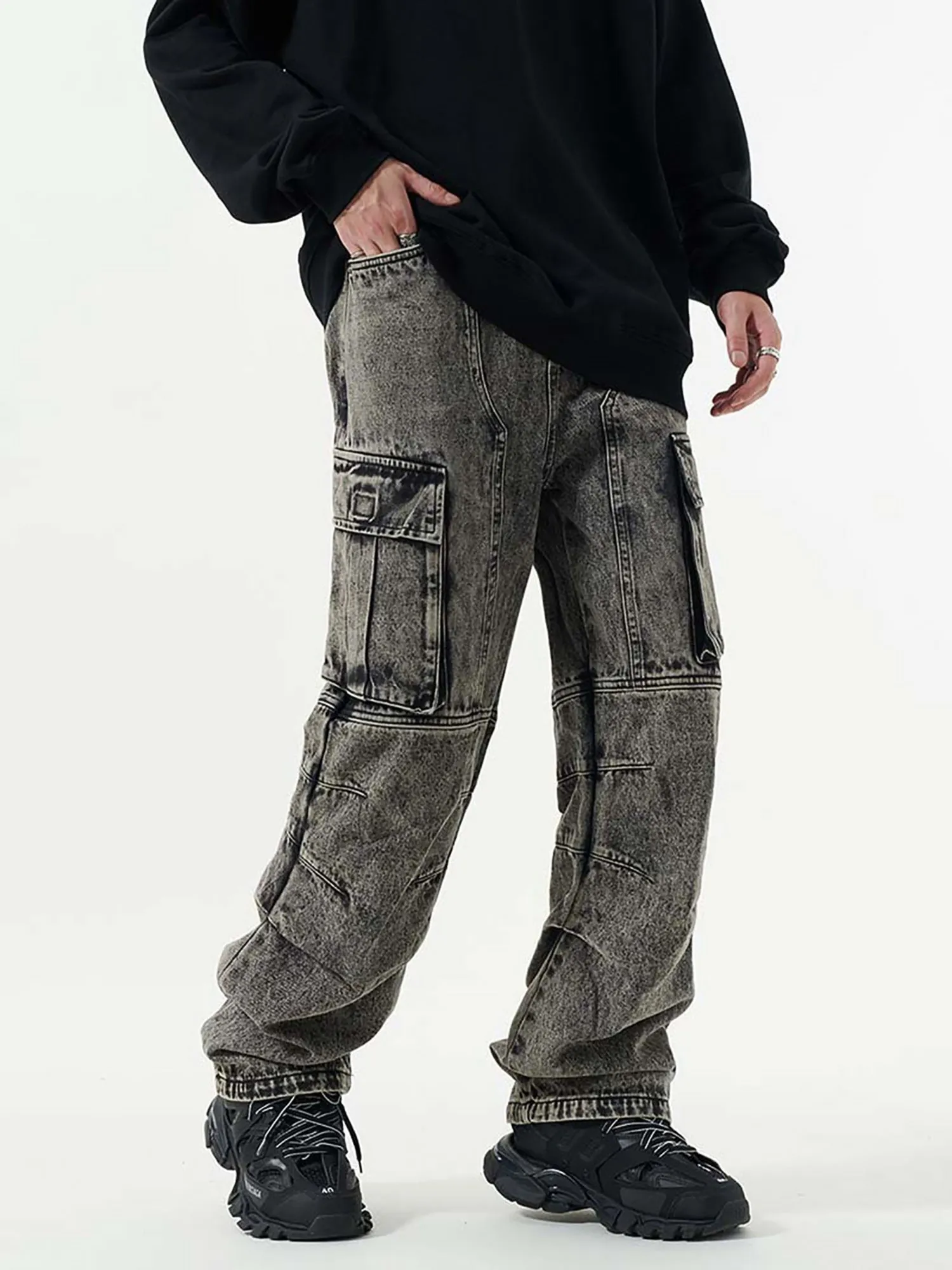 Sneakerhill Washed And Distressed Multi-pocket Jeans - 1698